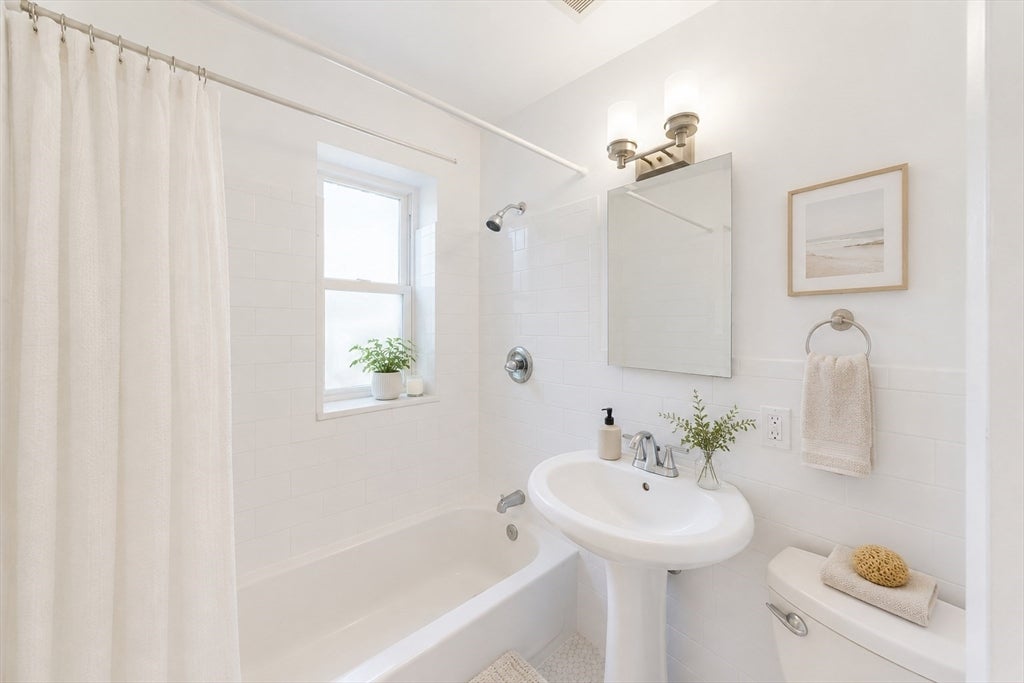 104 Trowbridge St #4, Cambridge, MA, 104 Trowbridge St #4, Cambridge, MA Photo #7