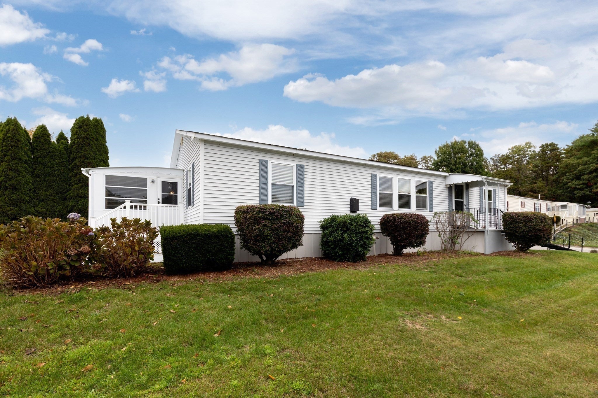 96 Pinehurst Dr