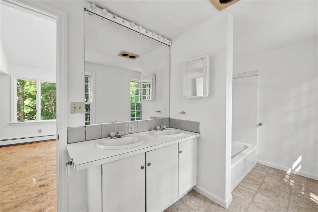15 Harvard Drive, Hingham, MA Photo #22