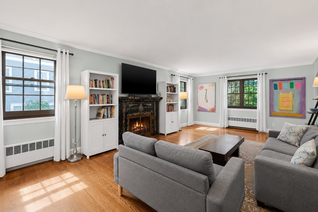 55 Forest Ave