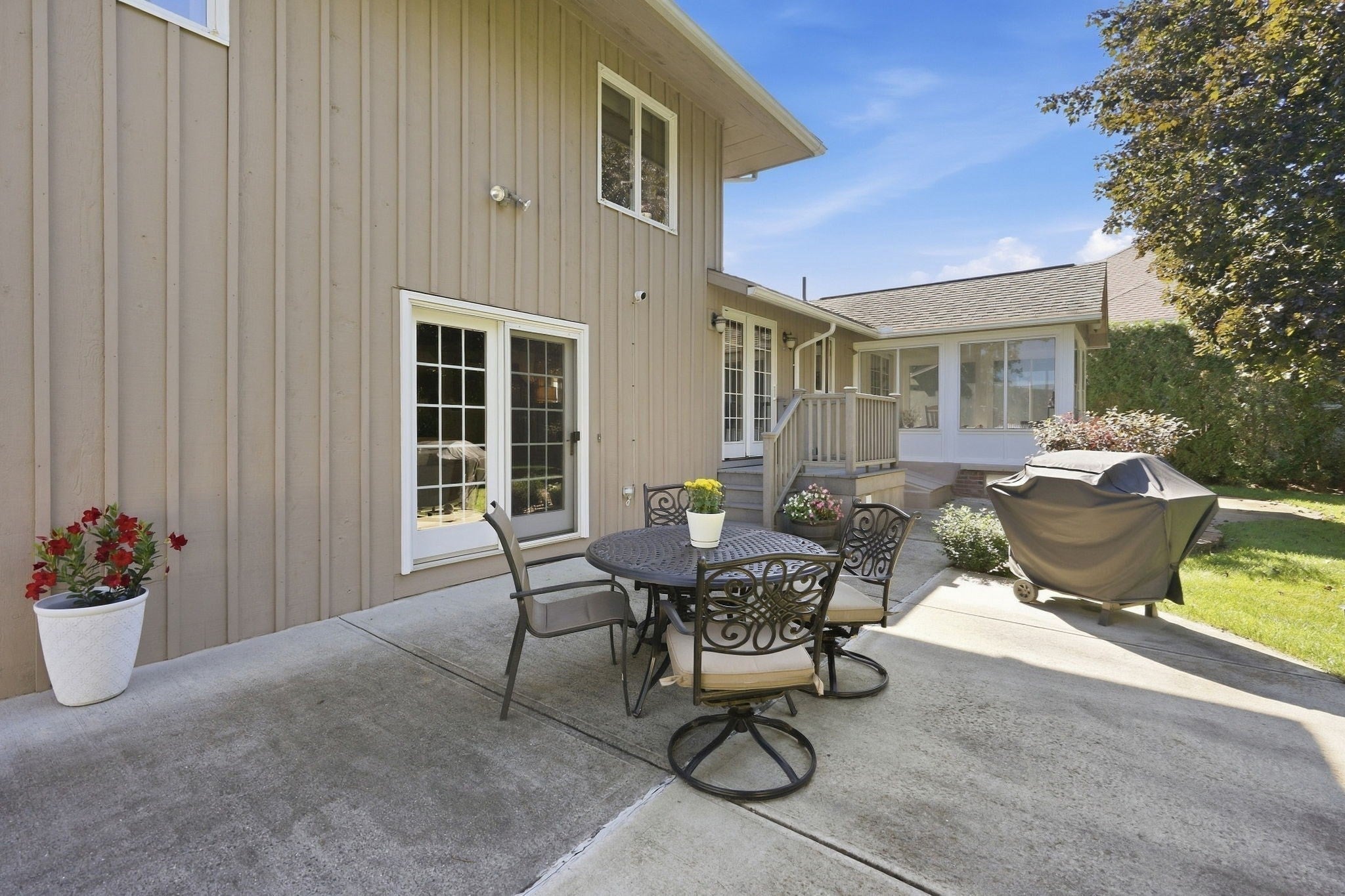 105 Higher Brook Dr, Ludlow, MA, 105 Higher Brook Dr, Ludlow, MA Photo #34