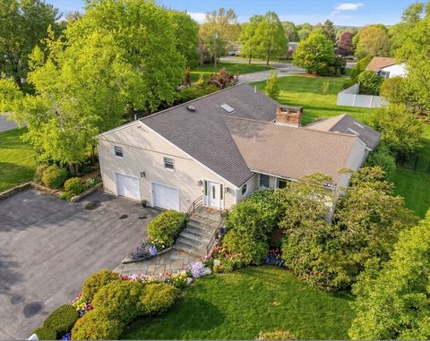 6 Tally Ho Lane Framingham MA 01701