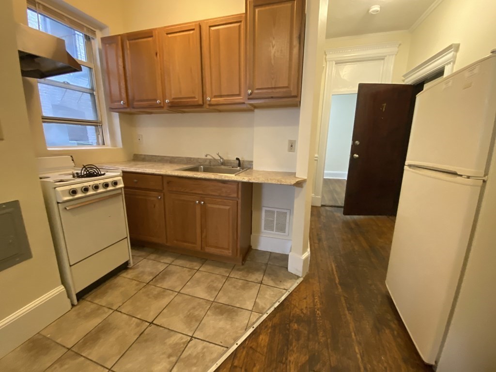 327 Huntington Ave #7, Boston, MA, 327 Huntington Ave #7, Boston, MA Photo #2