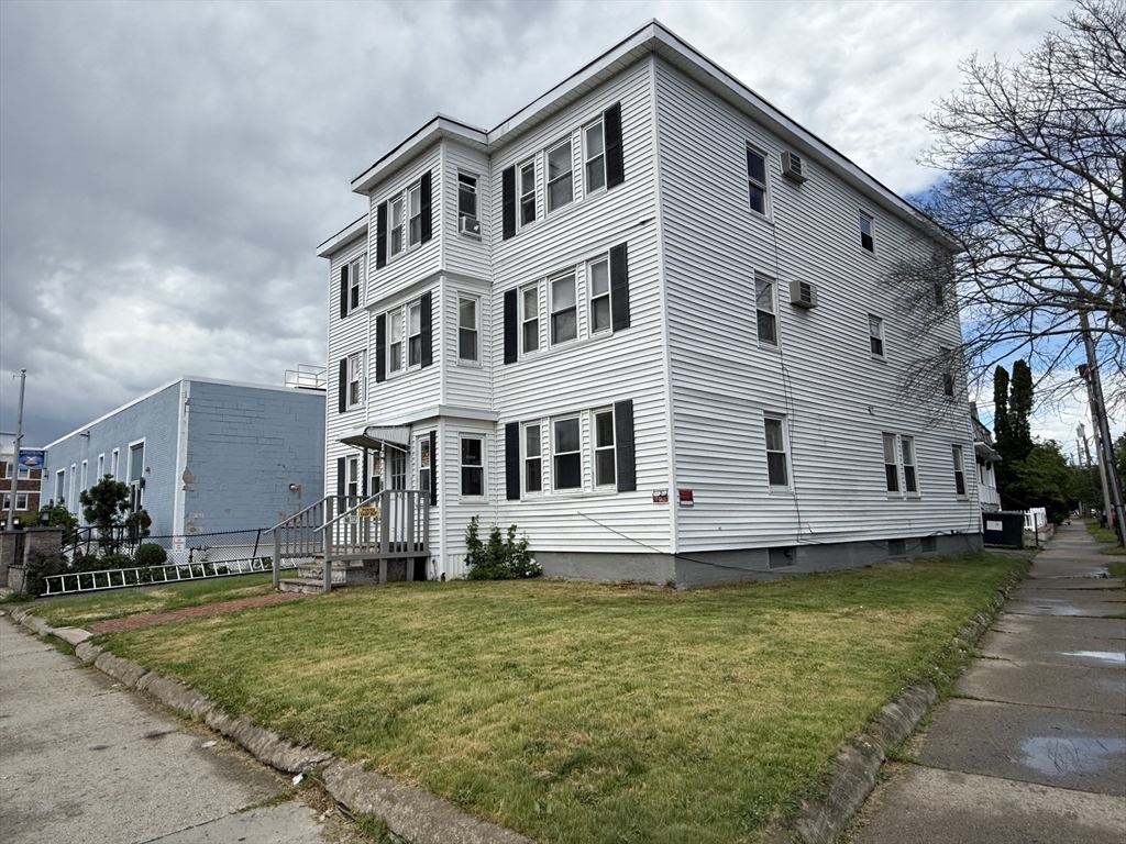 Photo 1 of 17 — 145 N Common, Lynn, MA 01905