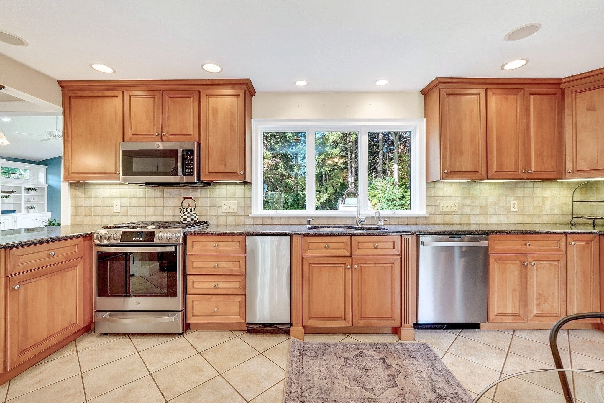 52 Sheffield Road, Melrose, MA Photo #11