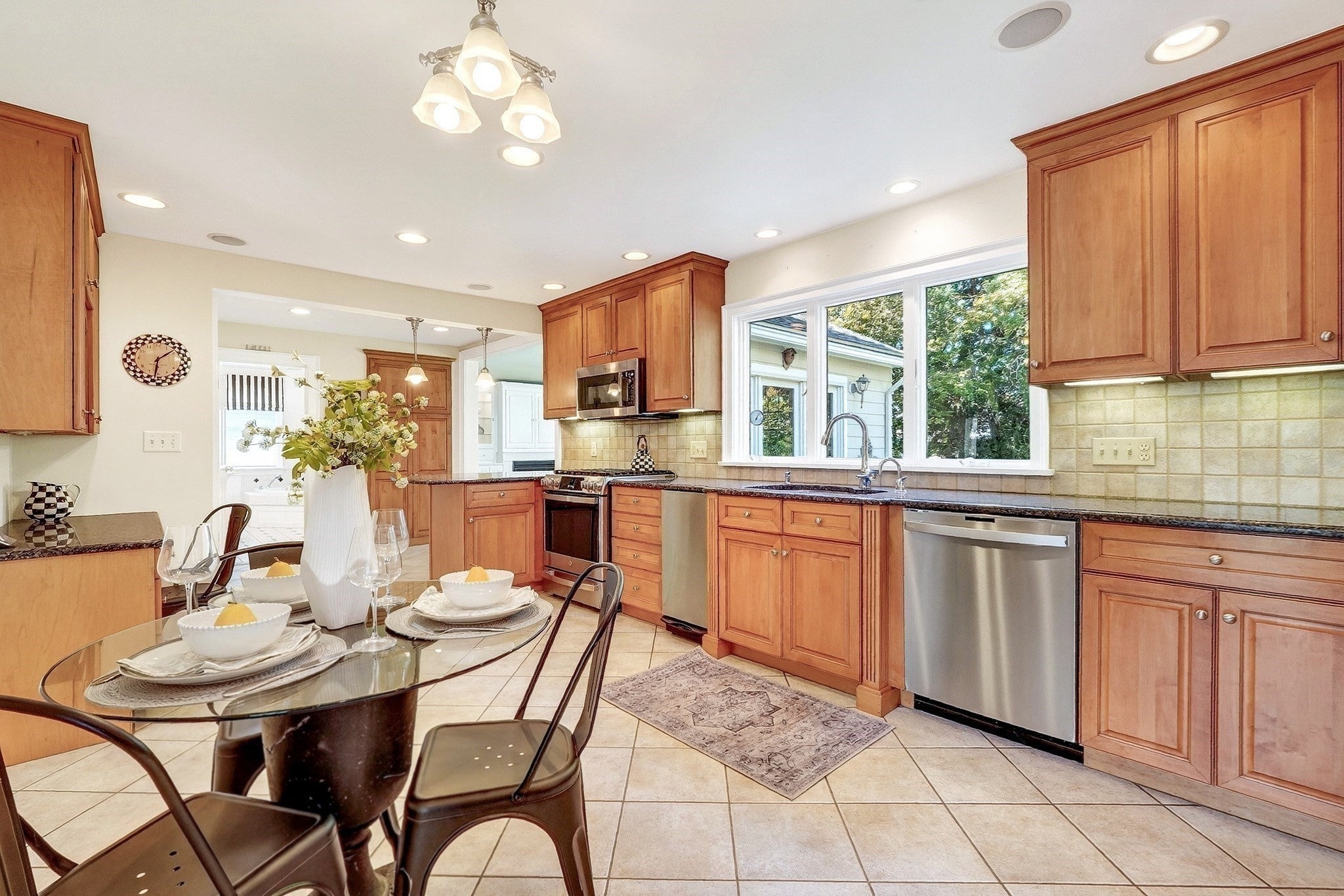 52 Sheffield Road, Melrose, MA Photo #12