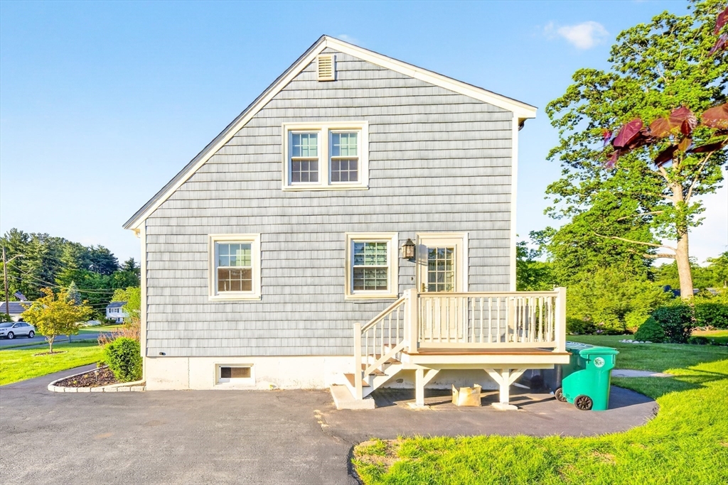 3 Catherine Ave