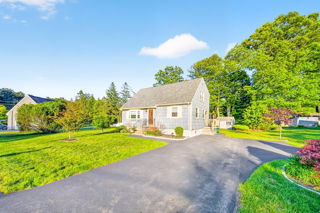 3 Catherine Ave