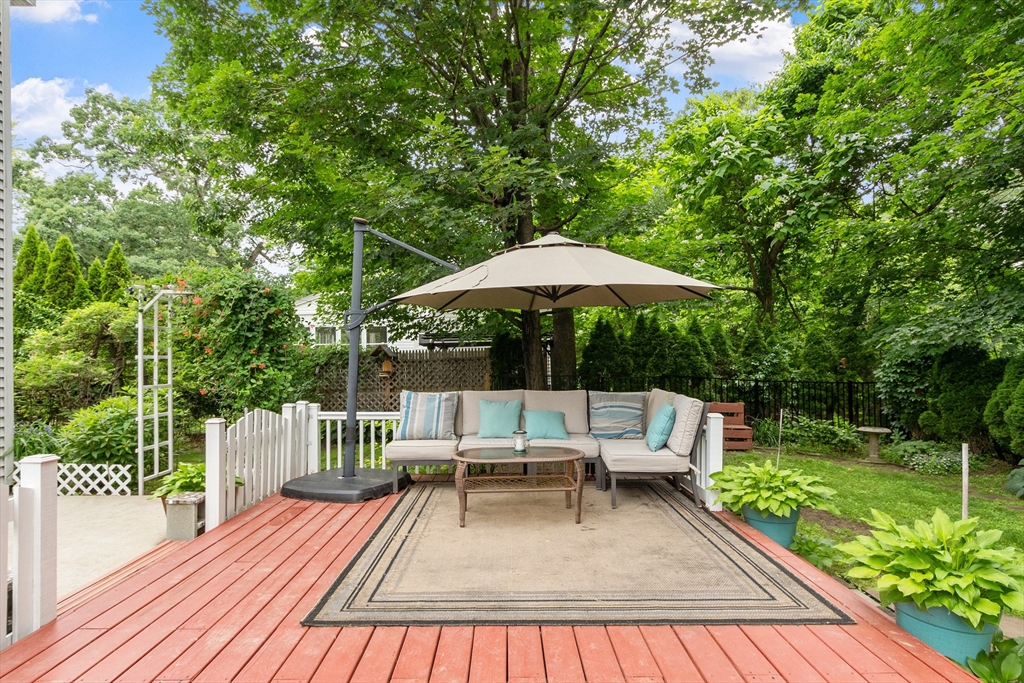 4 Fiske Avenue