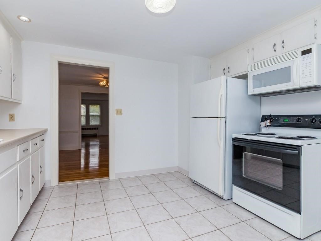 37-39 Chestnut St #37, Belmont, MA Photo #7