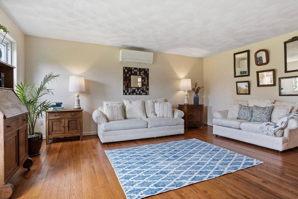 93 Birch Hill Rd, Stow, MA Photo #5