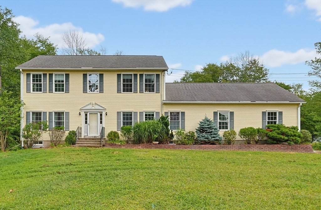 30 Pearl St, Upton, MA, 30 Pearl St, Upton, MA Photo #1
