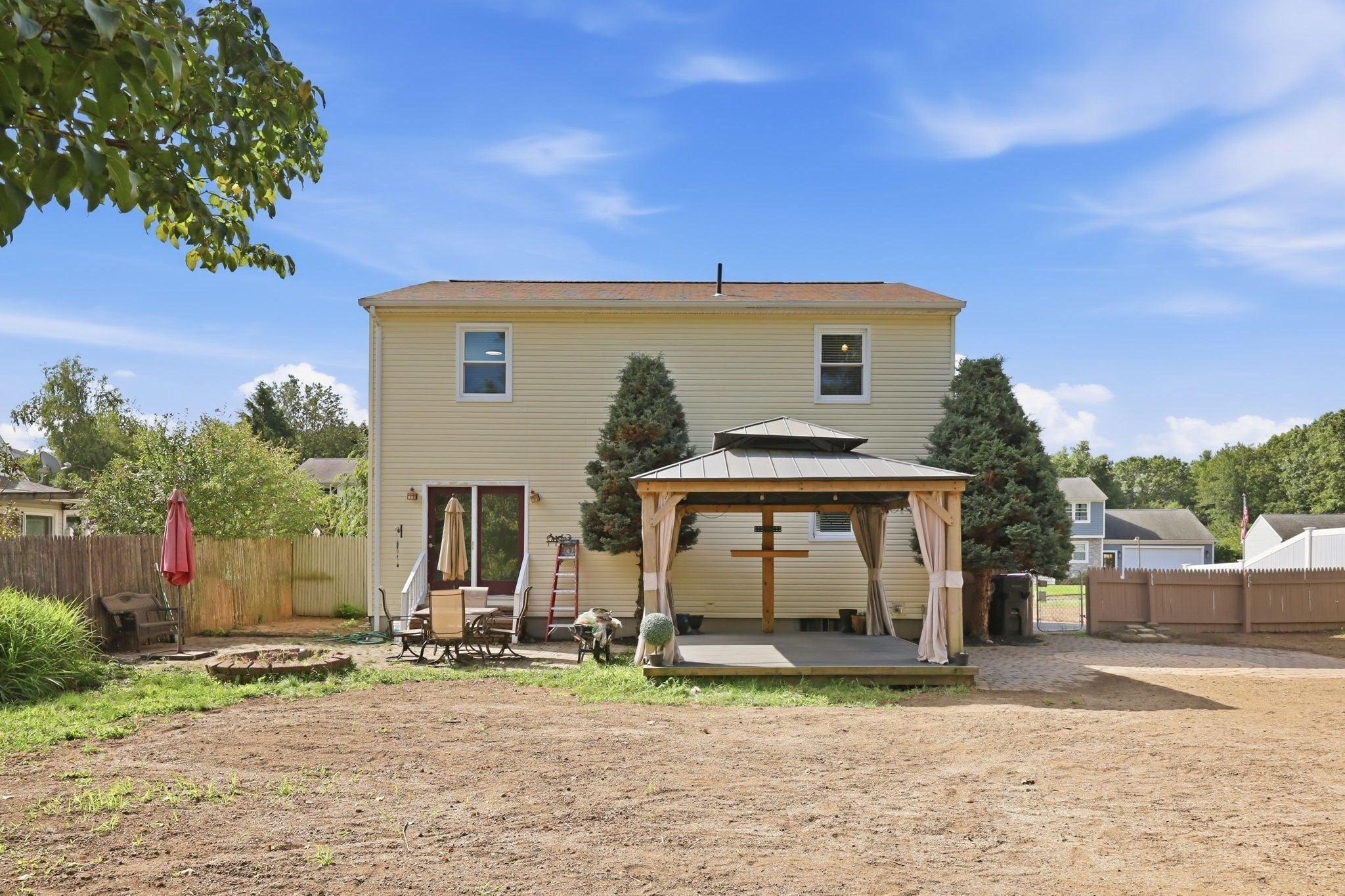 5 Timber Ln, Holyoke, MA, 5 Timber Ln, Holyoke, MA Photo #5