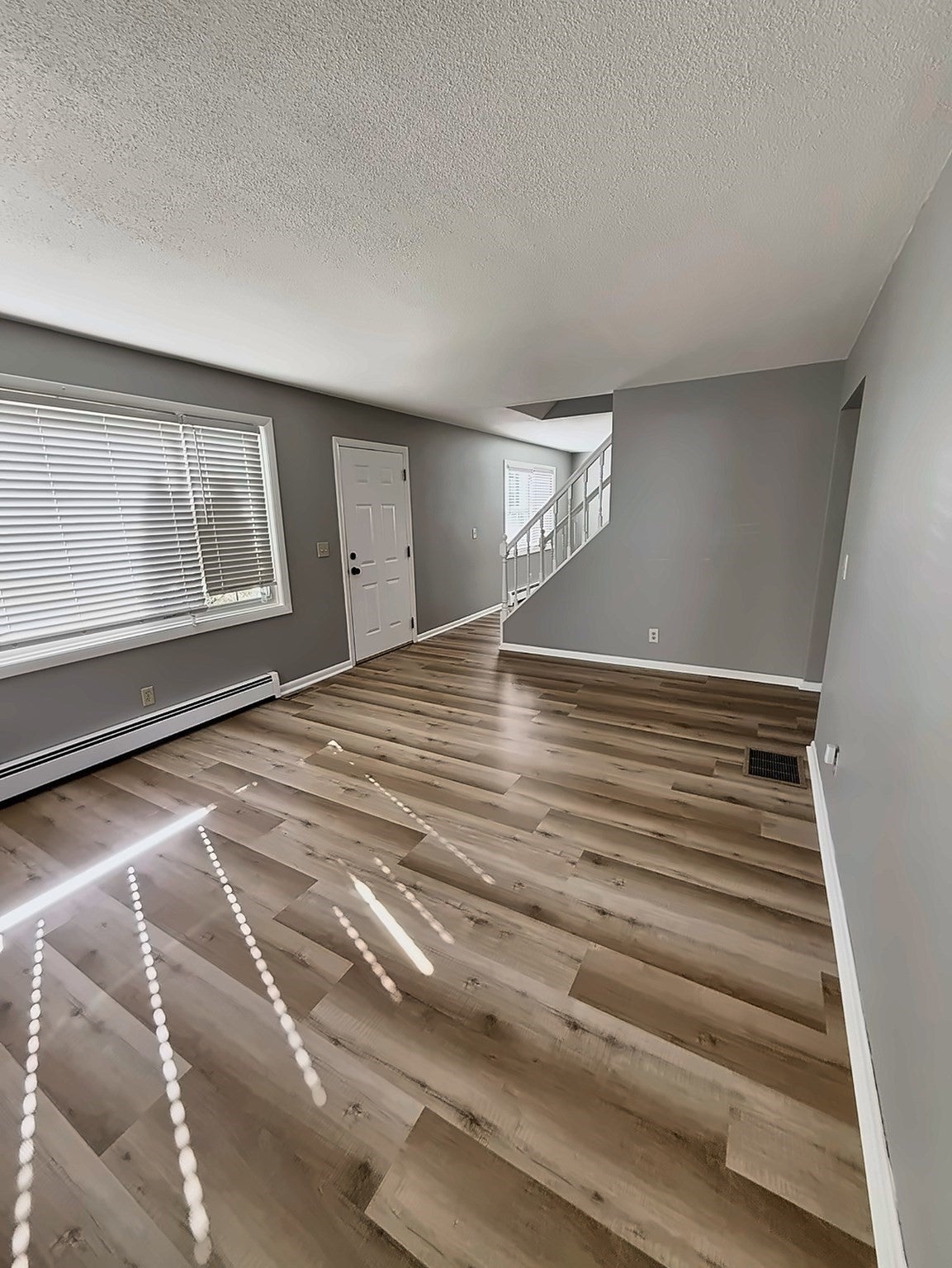 5 Timber Ln, Holyoke, MA, 5 Timber Ln, Holyoke, MA Photo #4
