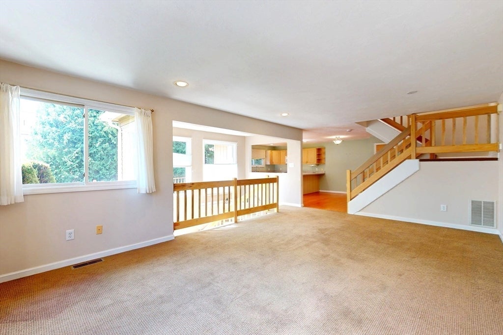 98 Algonquin Tr #98, Ashland, MA Photo #10