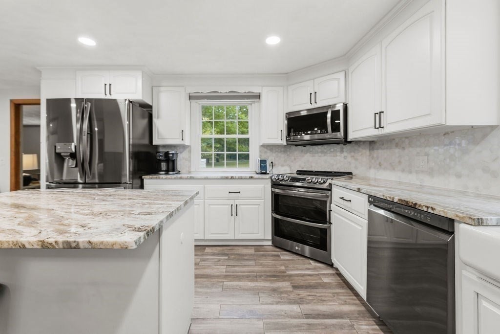 76 Fairview Ave, Rehoboth, MA, 76 Fairview Ave, Rehoboth, MA Photo #8