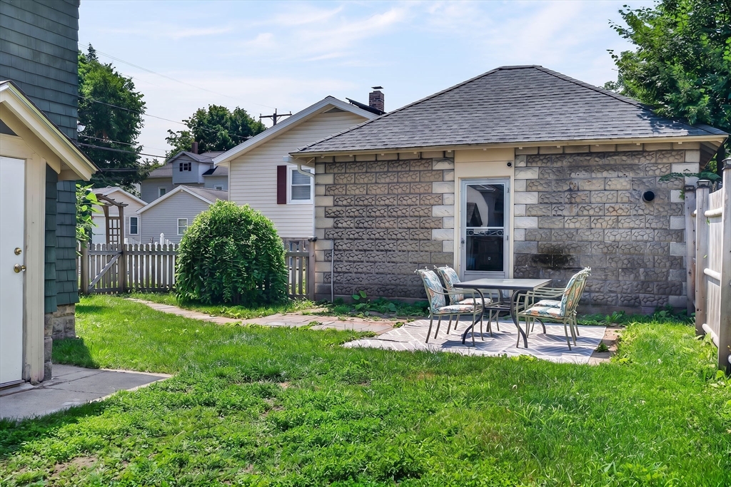 274 Clarendon St, Fitchburg, MA Photo #23