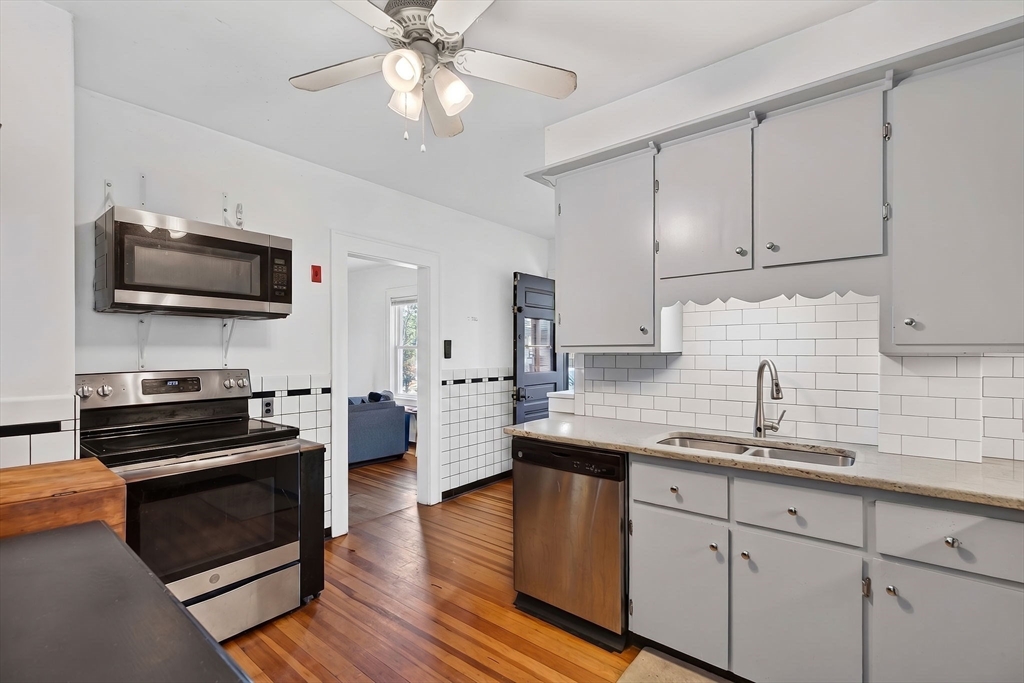 274 Clarendon St, Fitchburg, MA Photo #9