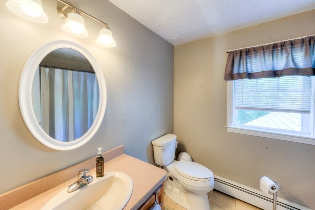 11 Hyland Ave, Leicester, MA, 11 Hyland Ave, Leicester, MA Photo #23