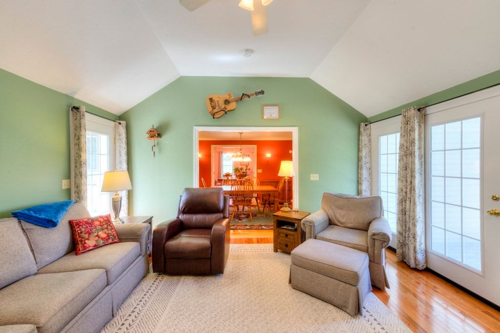 11 Hyland Ave, Leicester, MA, 11 Hyland Ave, Leicester, MA Photo #12