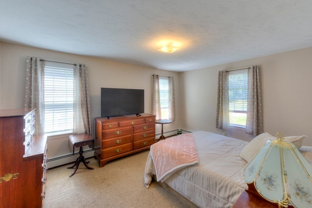 11 Hyland Ave, Leicester, MA, 11 Hyland Ave, Leicester, MA Photo #18