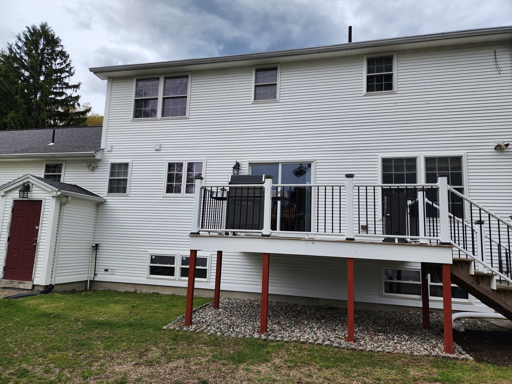 33 Guerin St, Chicopee, MA Photo #5