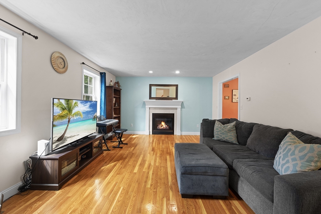 289 Weymouth St