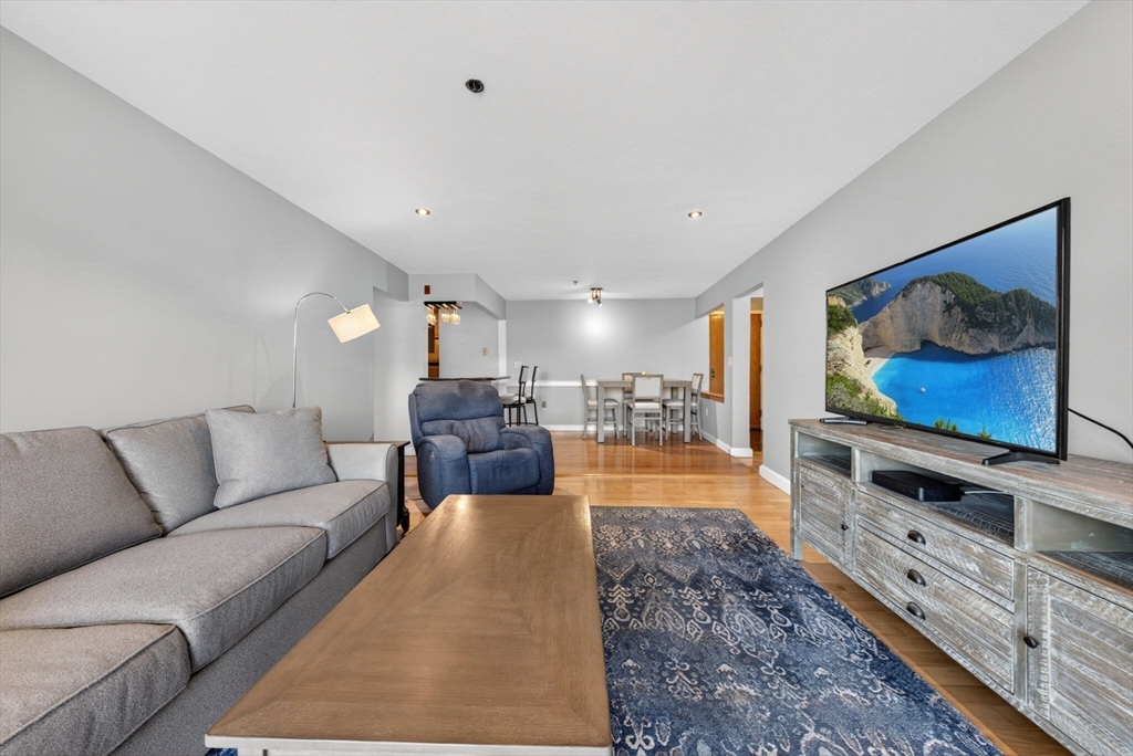 273 Cambridge Road #508, Woburn, MA Photo #5