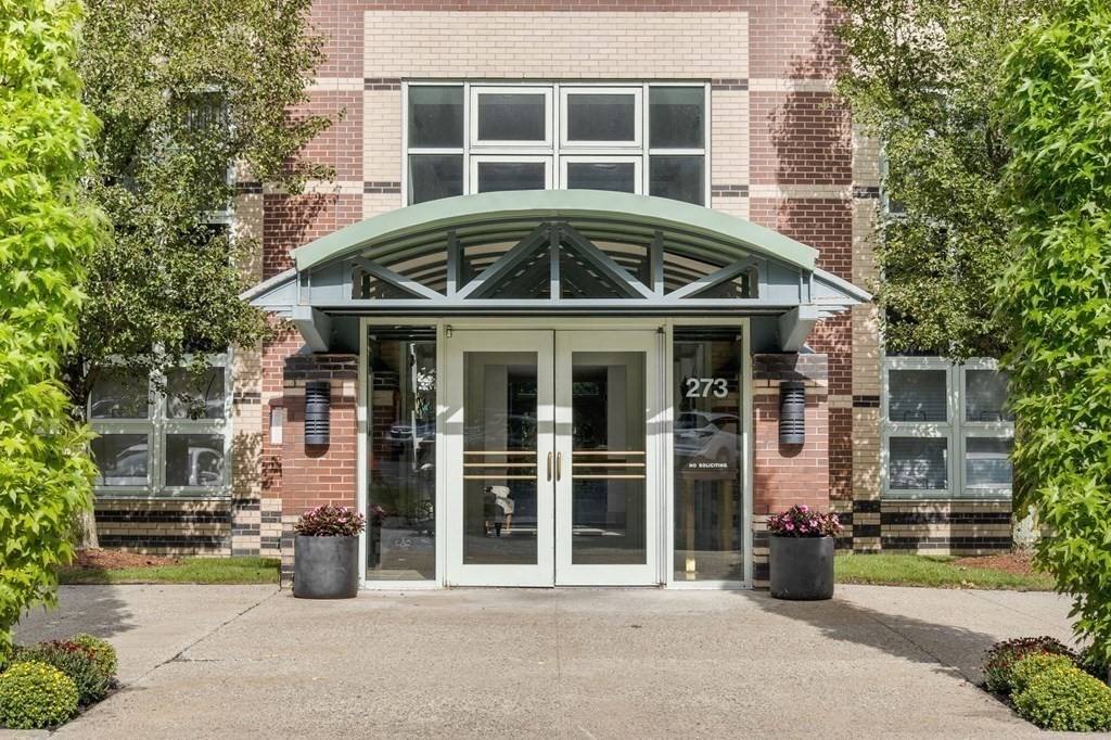273 Cambridge Road #508, Woburn, MA Photo #1