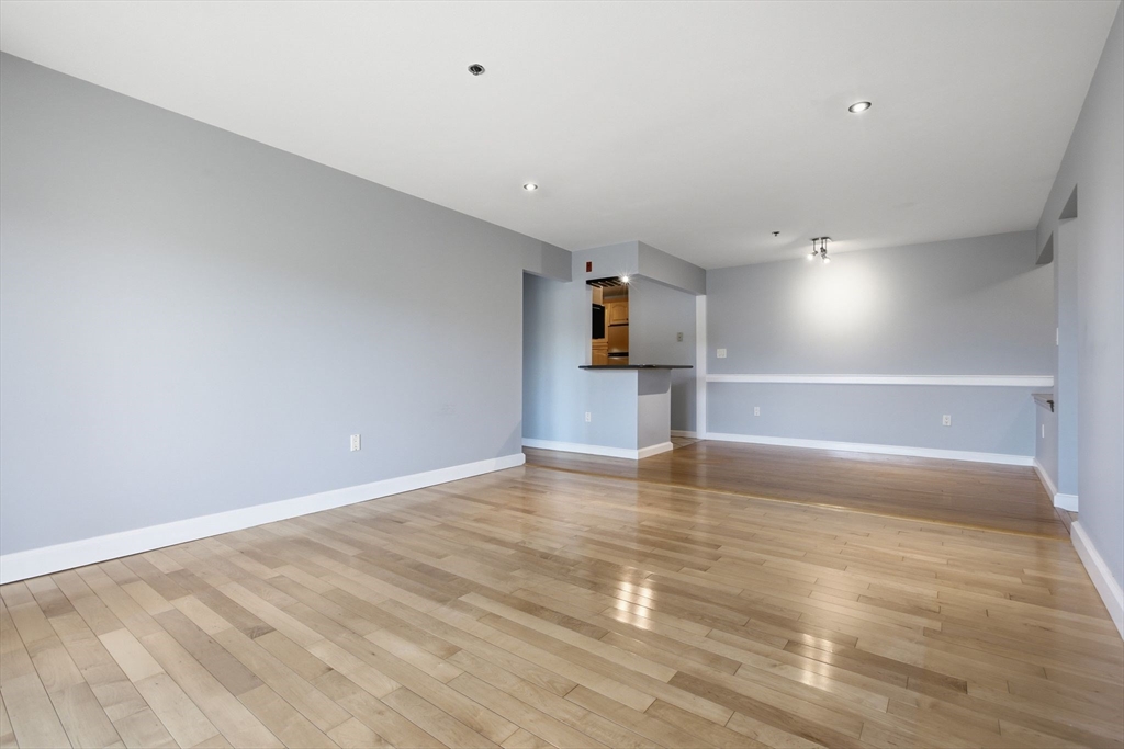 273 Cambridge Road 508