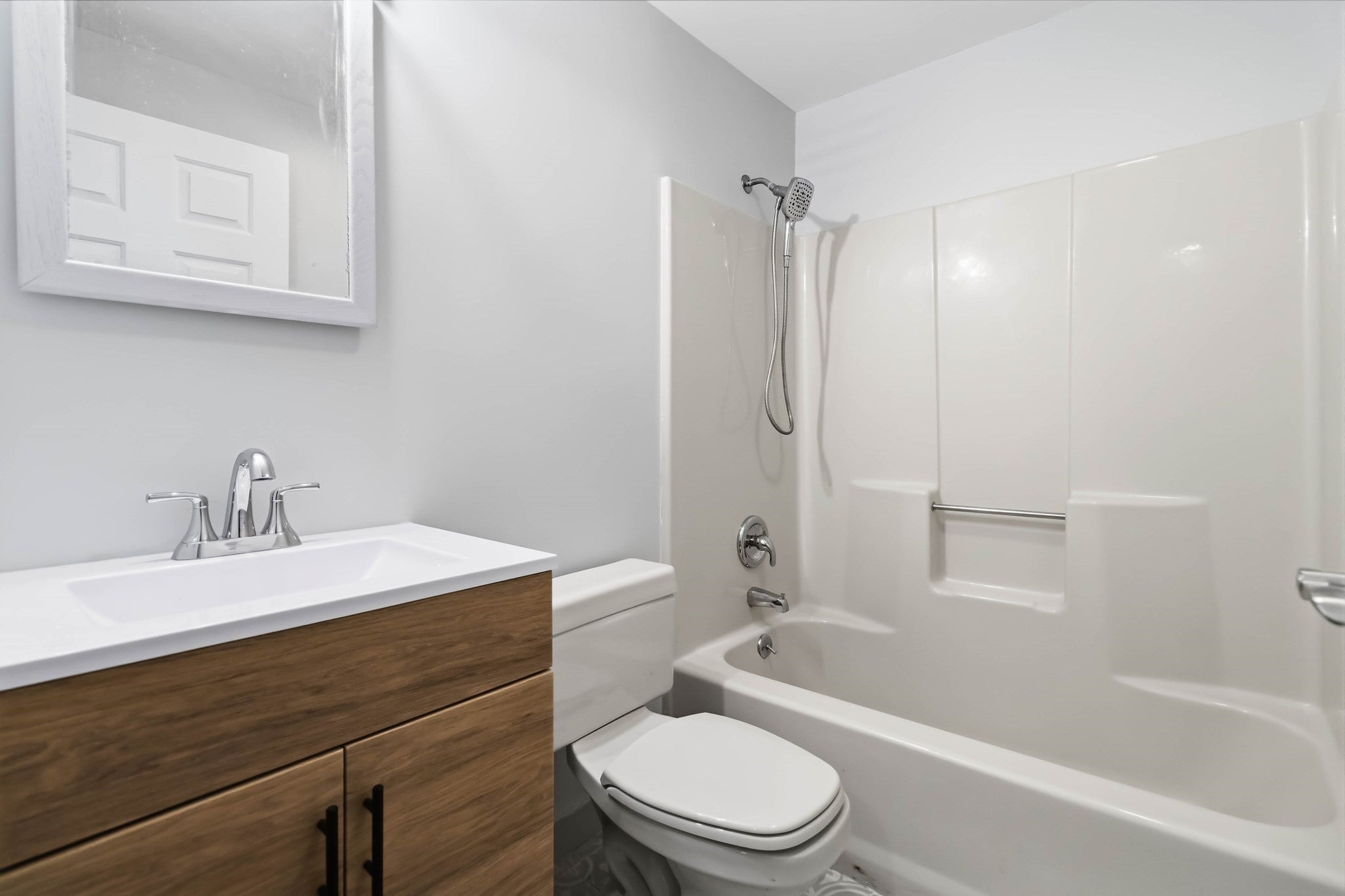 2 Granite St, Millbury, MA, 2 Granite St, Millbury, MA Photo #31