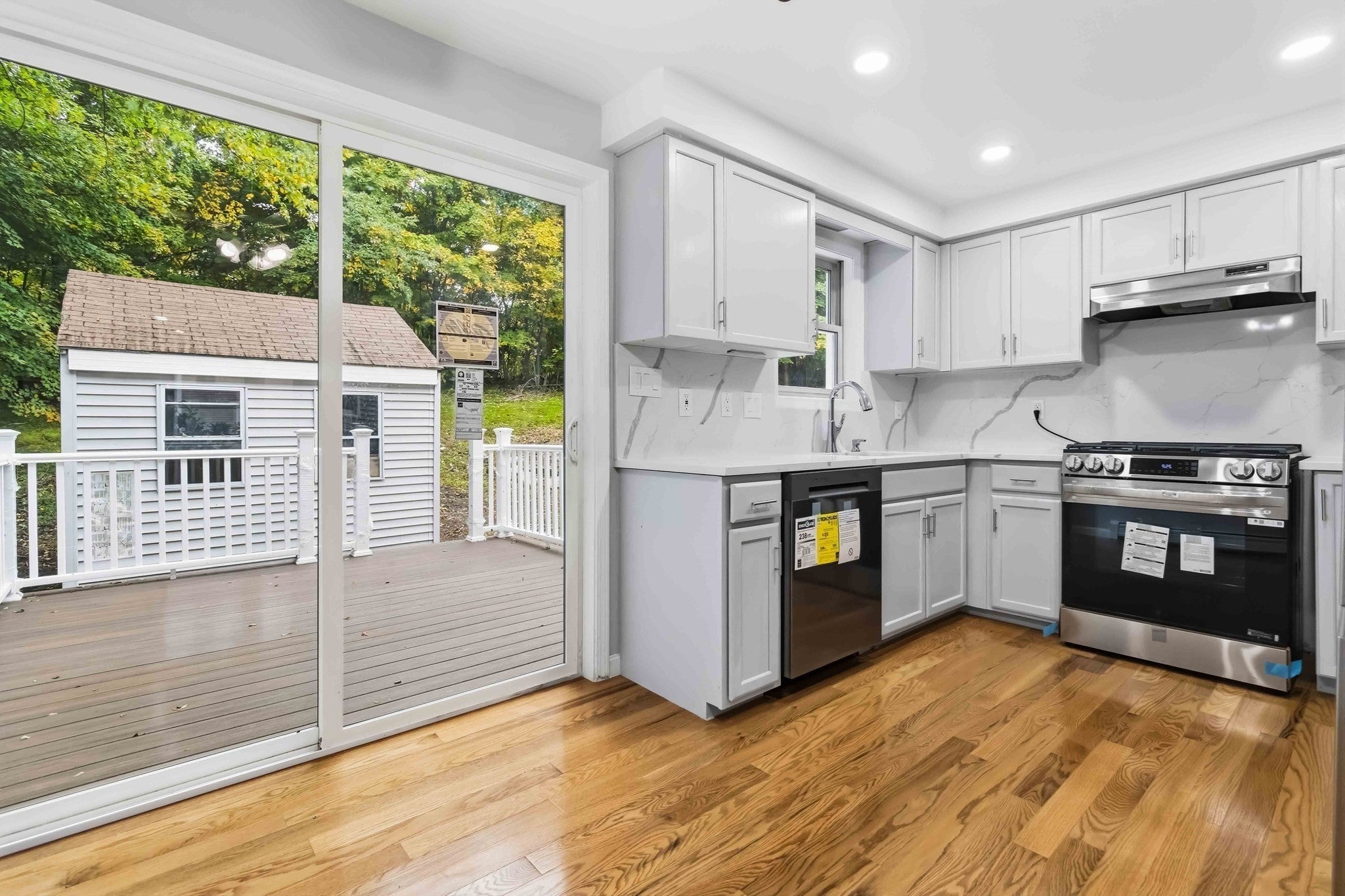 2 Granite St, Millbury, MA, 2 Granite St, Millbury, MA Photo #25