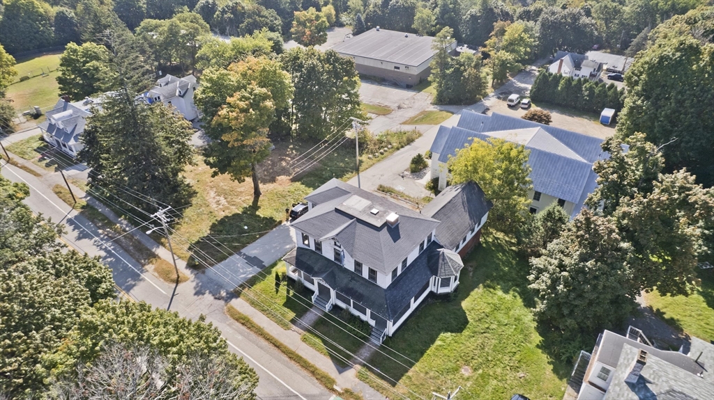 981 Main St