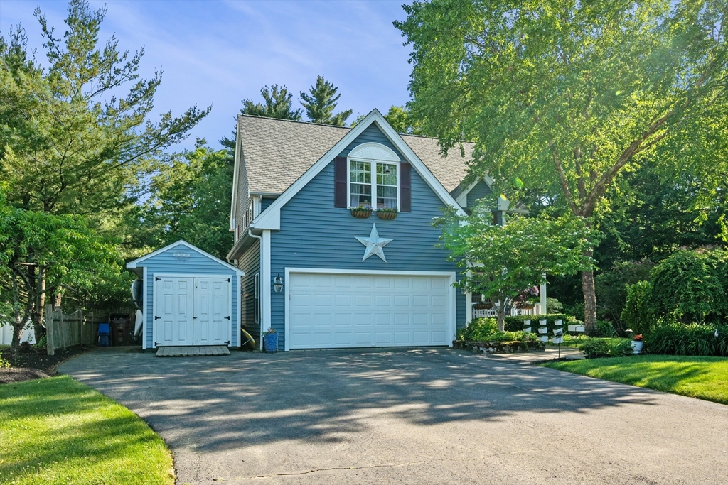 11 Arthur Gordon Dr