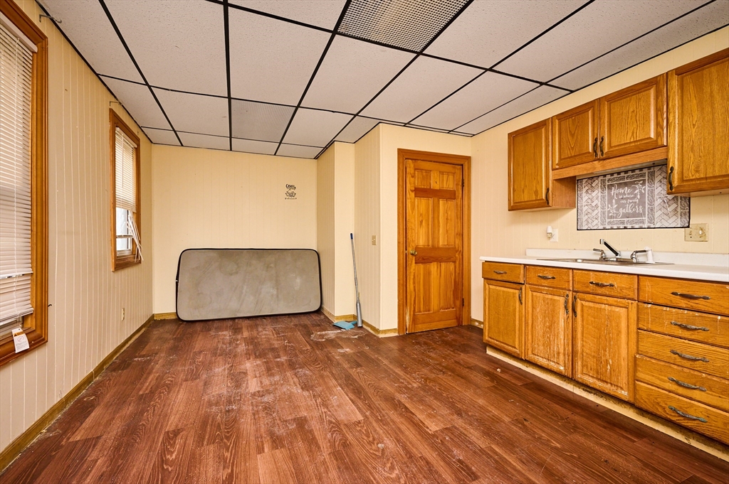 92-94 Nonotuck Avenue