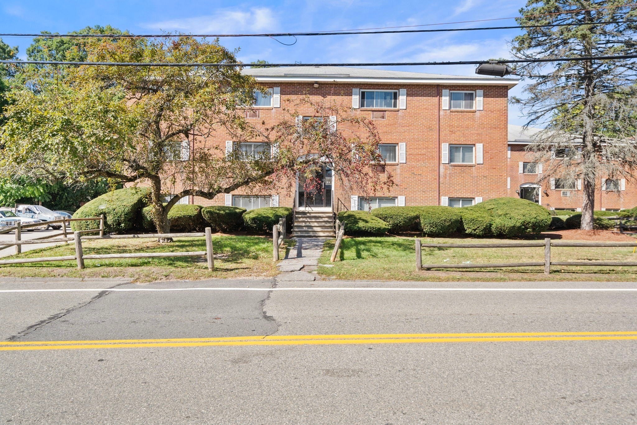 11 Glen Ave 28