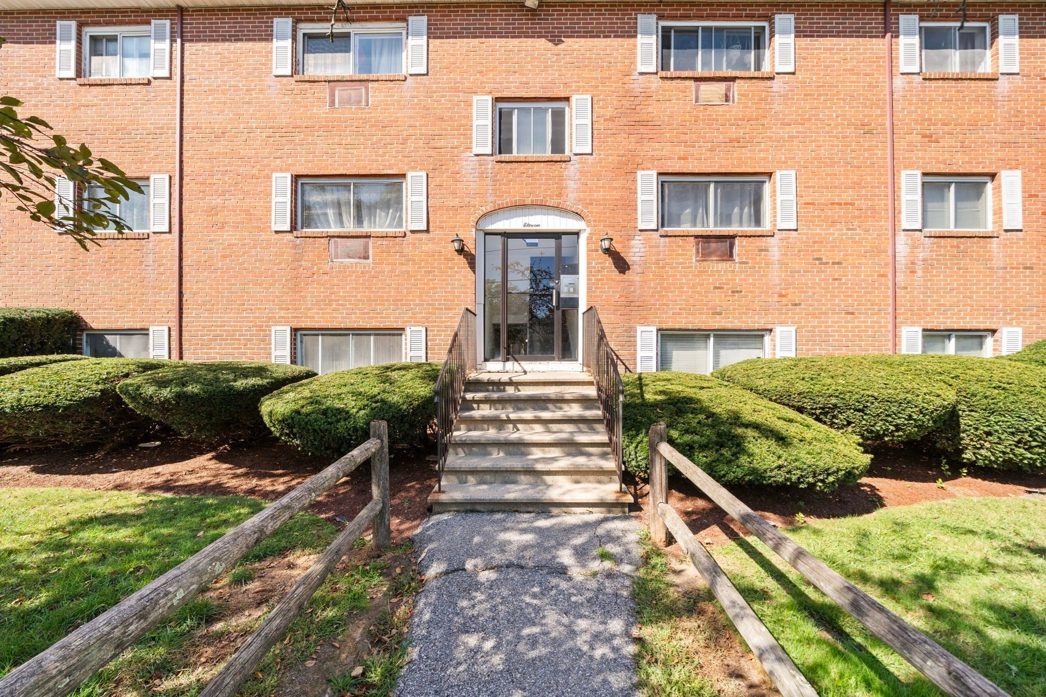 11 Glen Ave #28, Chelmsford, MA Photo #1