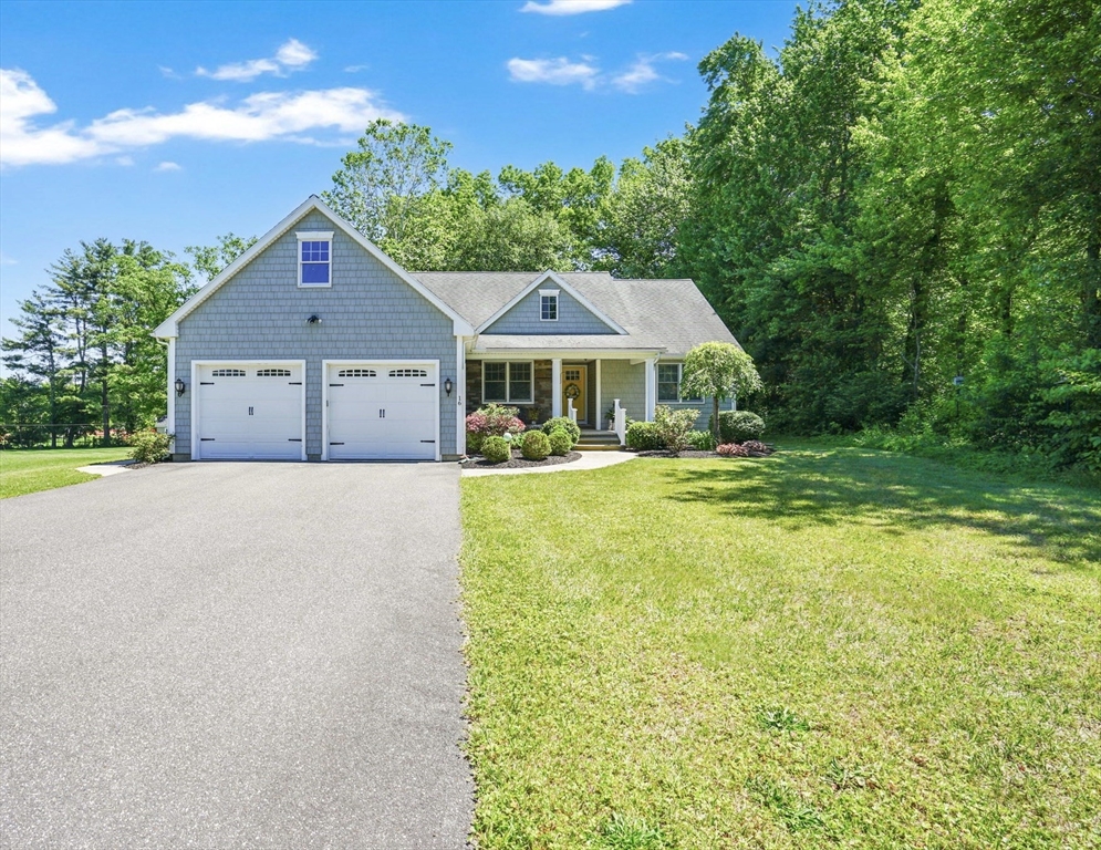 16 Fernwood Drive