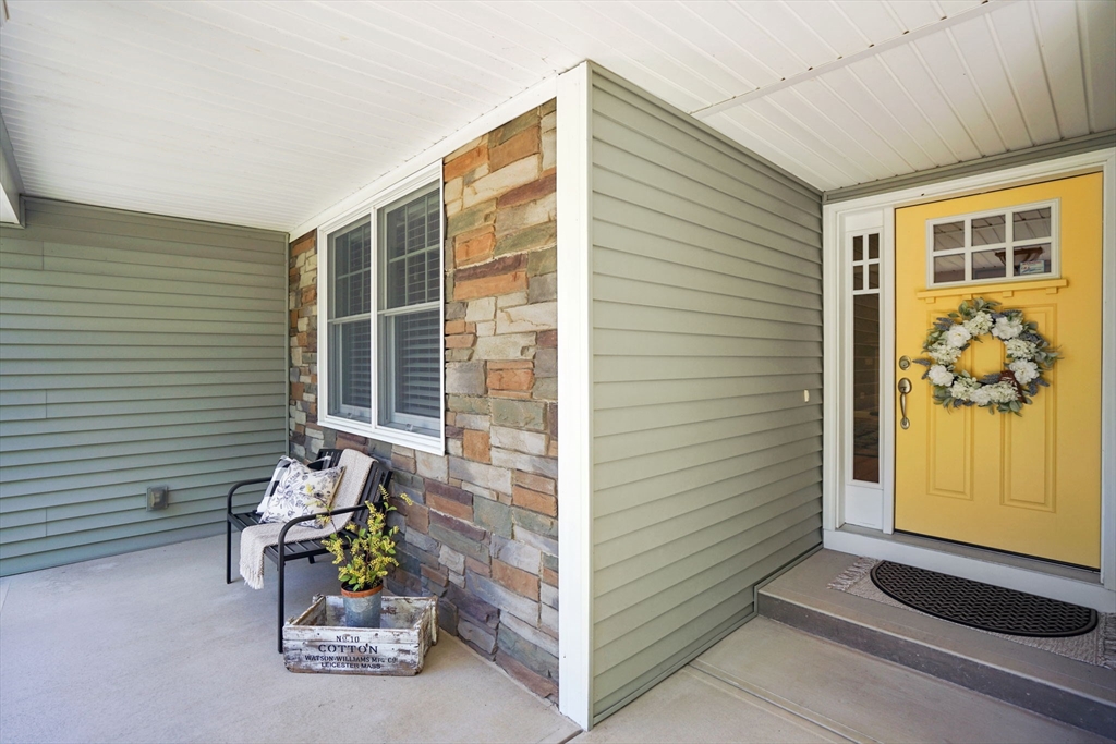 16 Fernwood Drive