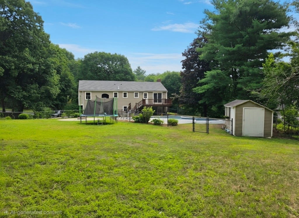 8 Woodridge Ln