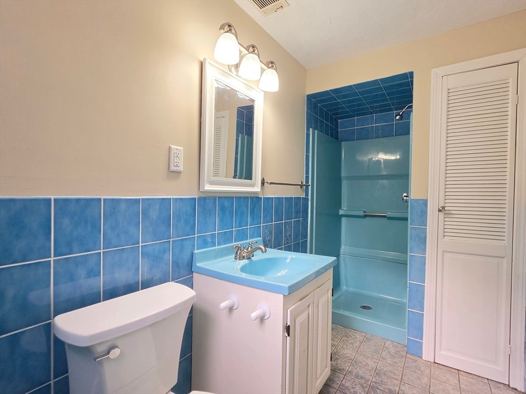 8 Woodridge Ln, Ashland, MA, 8 Woodridge Ln, Ashland, MA Photo #31