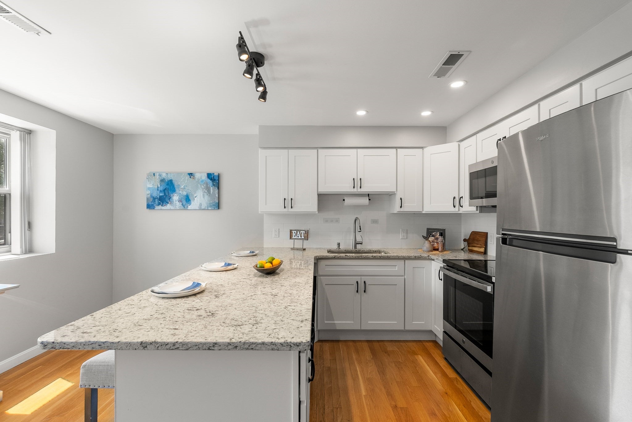 356-358 Main Street #10, Boston, MA Photo #6