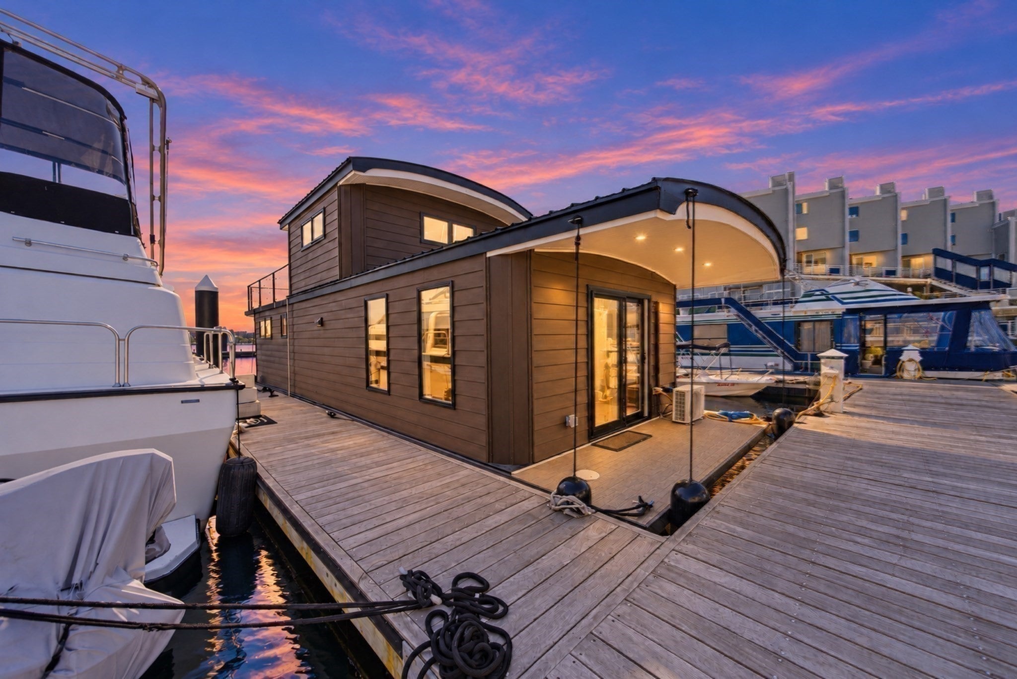 1 Pier 8 13th St #B, Boston, MA Photo #21