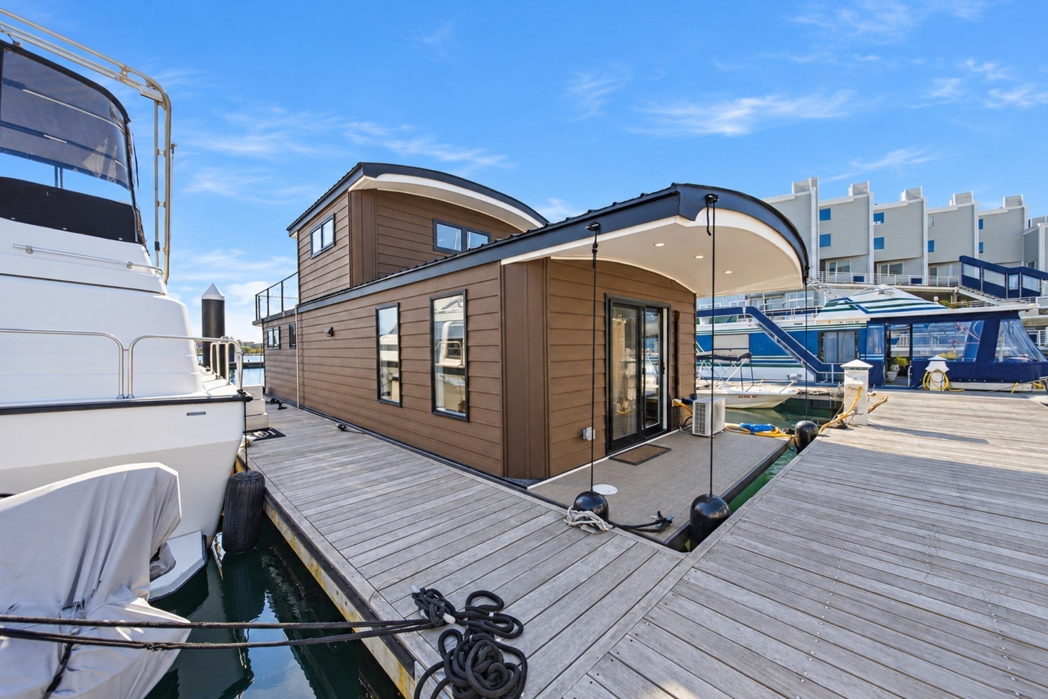 1 Pier 8 13th St B