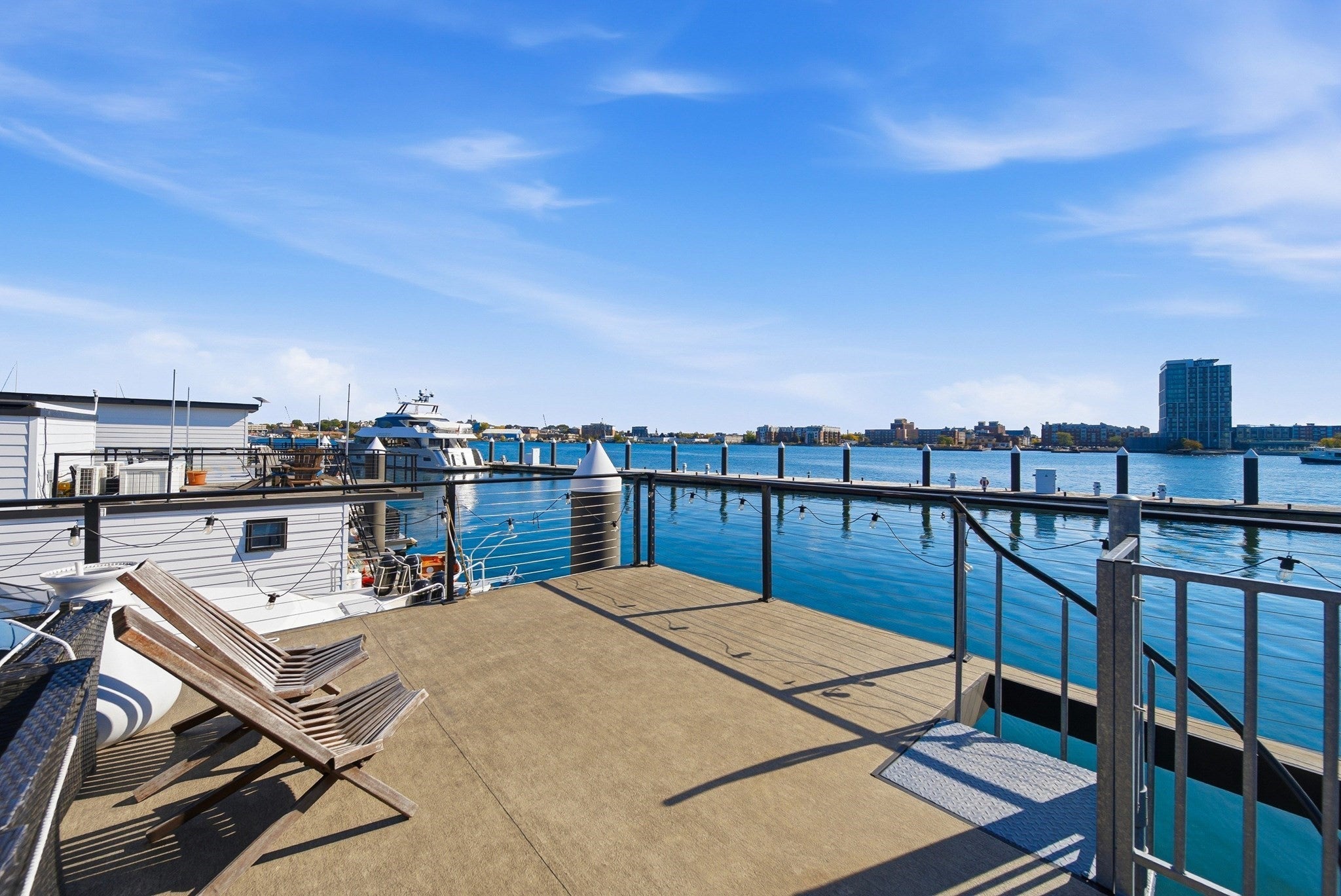 1 Pier 8 13th St B