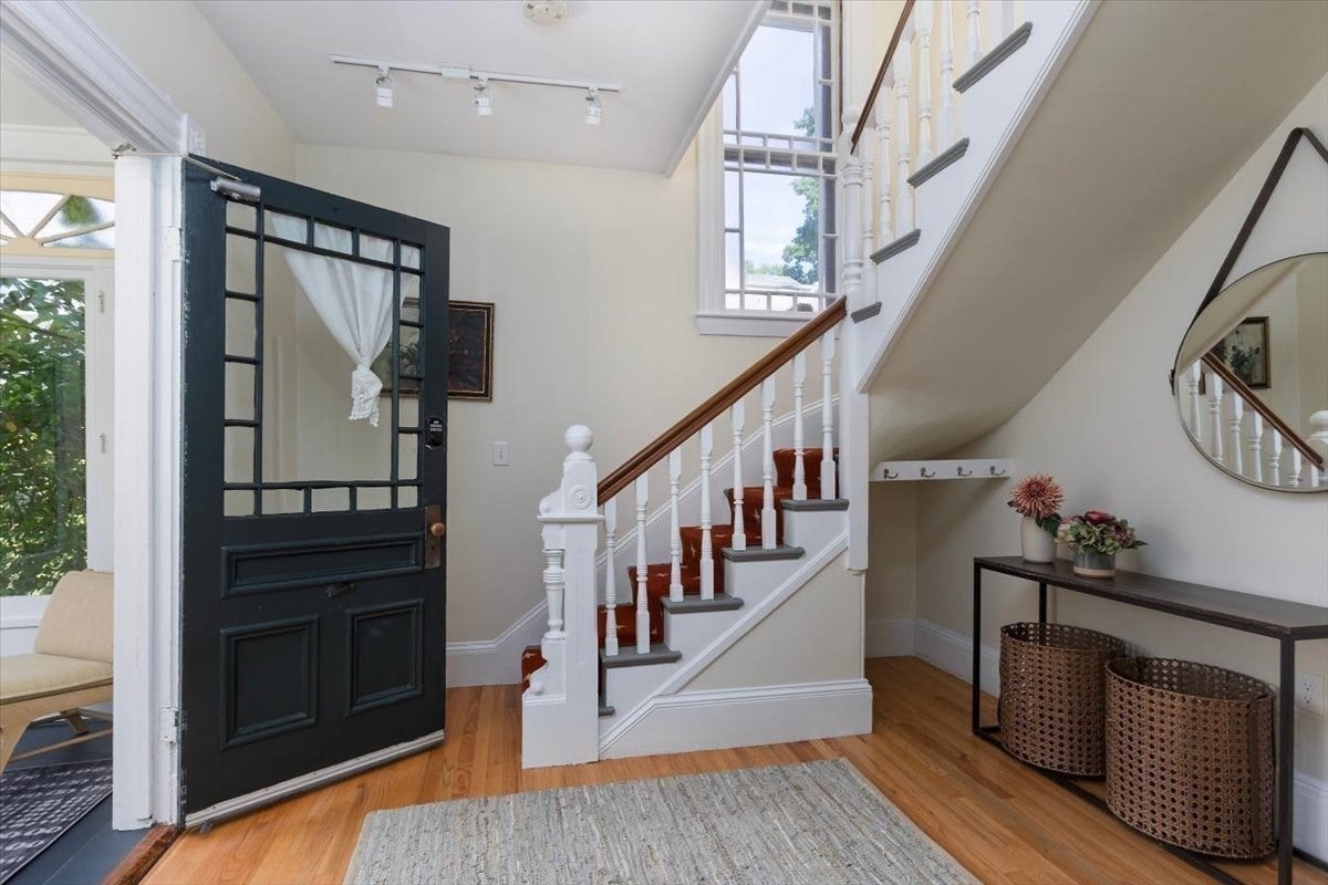 16 Abbott Street, Wellesley, MA, 16 Abbott Street, Wellesley, MA Photo #6