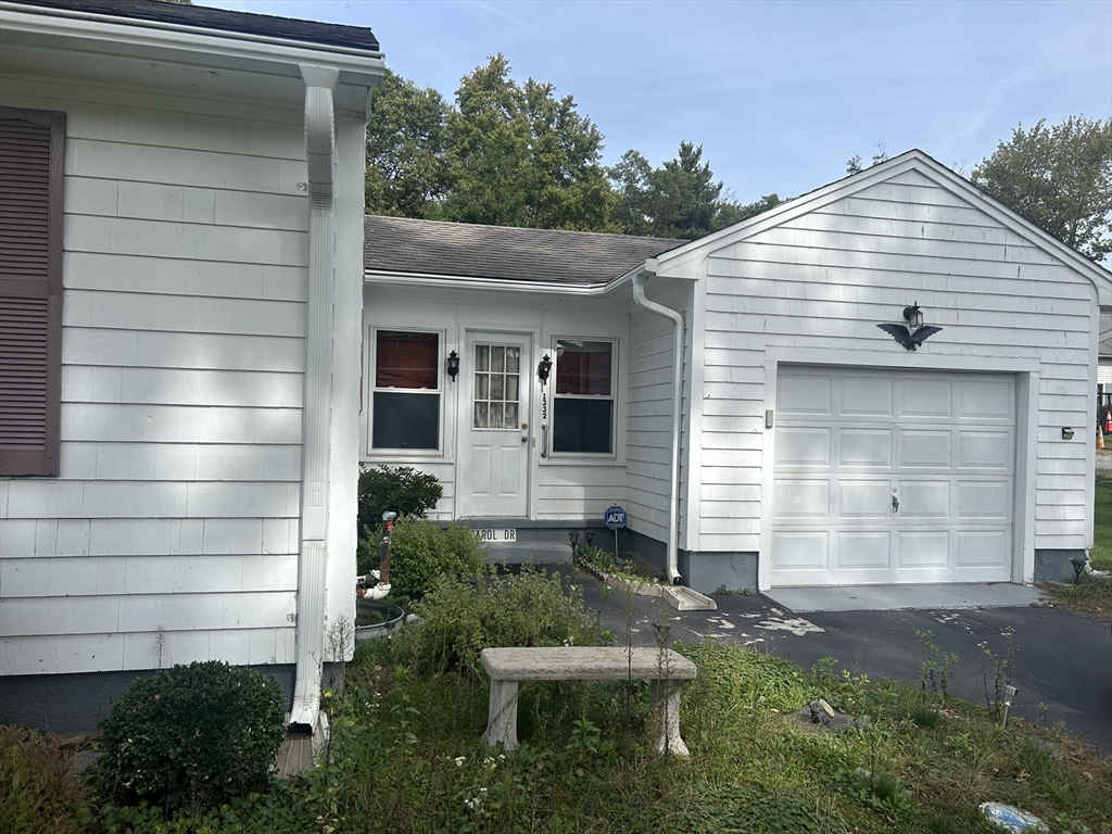 1332 Main Street