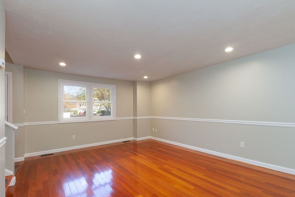 14 Heritage Drive 14