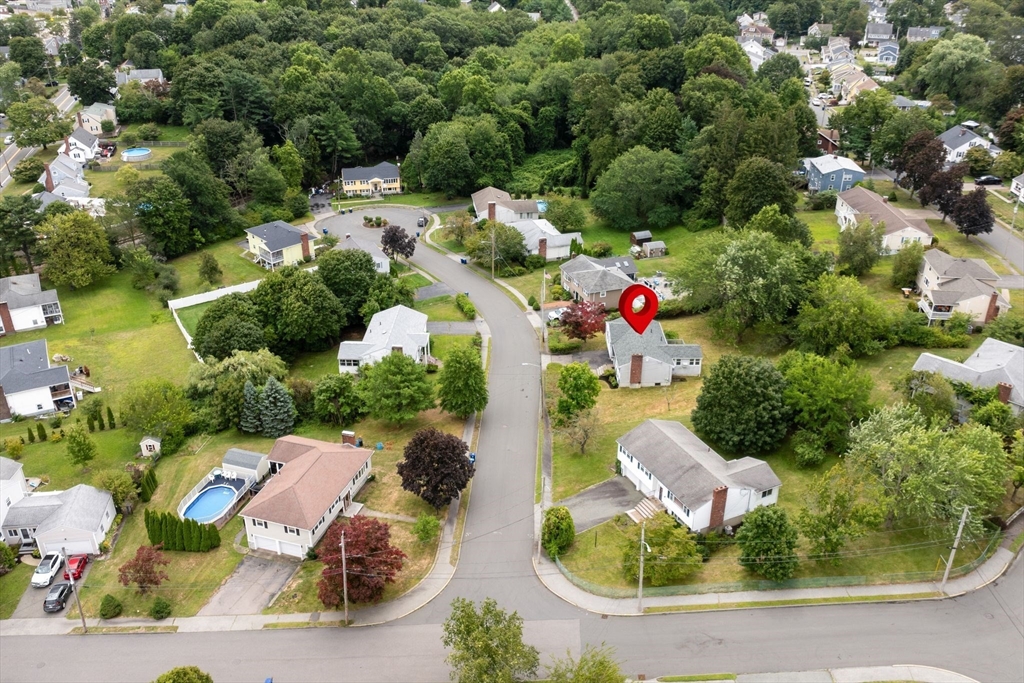 11 Rogers Cir