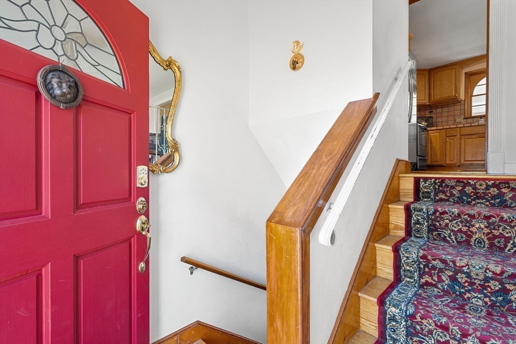 11 Rogers Cir
